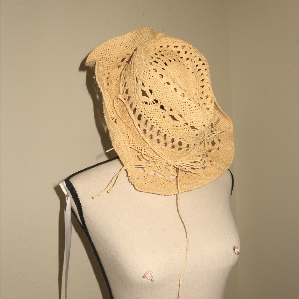 Peppermayo Women’s Straw Crochet Sun Hat - Cream